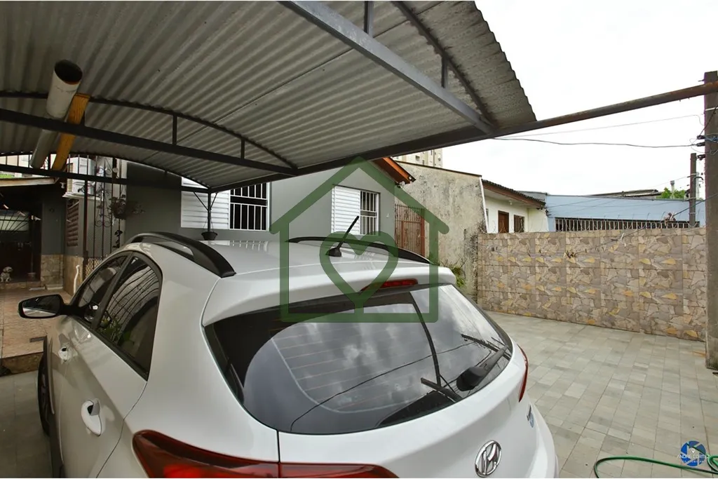 Imagem Descubra a casa dos sonhos na Rua Padre Clemente Steffen, no coração do bairro Costa e Silva, em P...