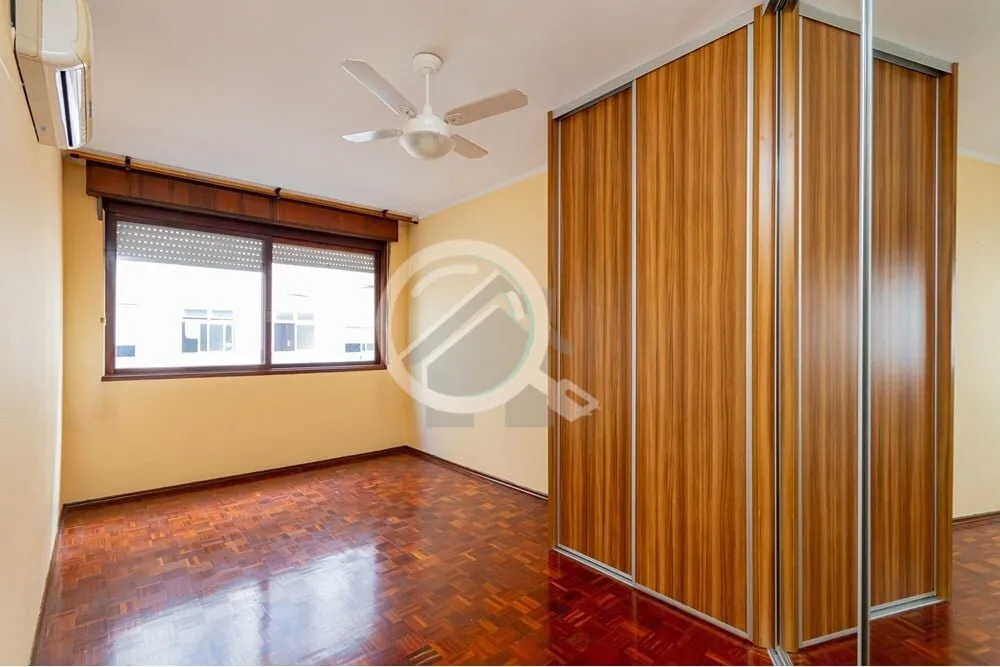 Imagem Venha morar numa rua arborizada, plana para ótimas caminhadas até a redenção, em um apartamento ...