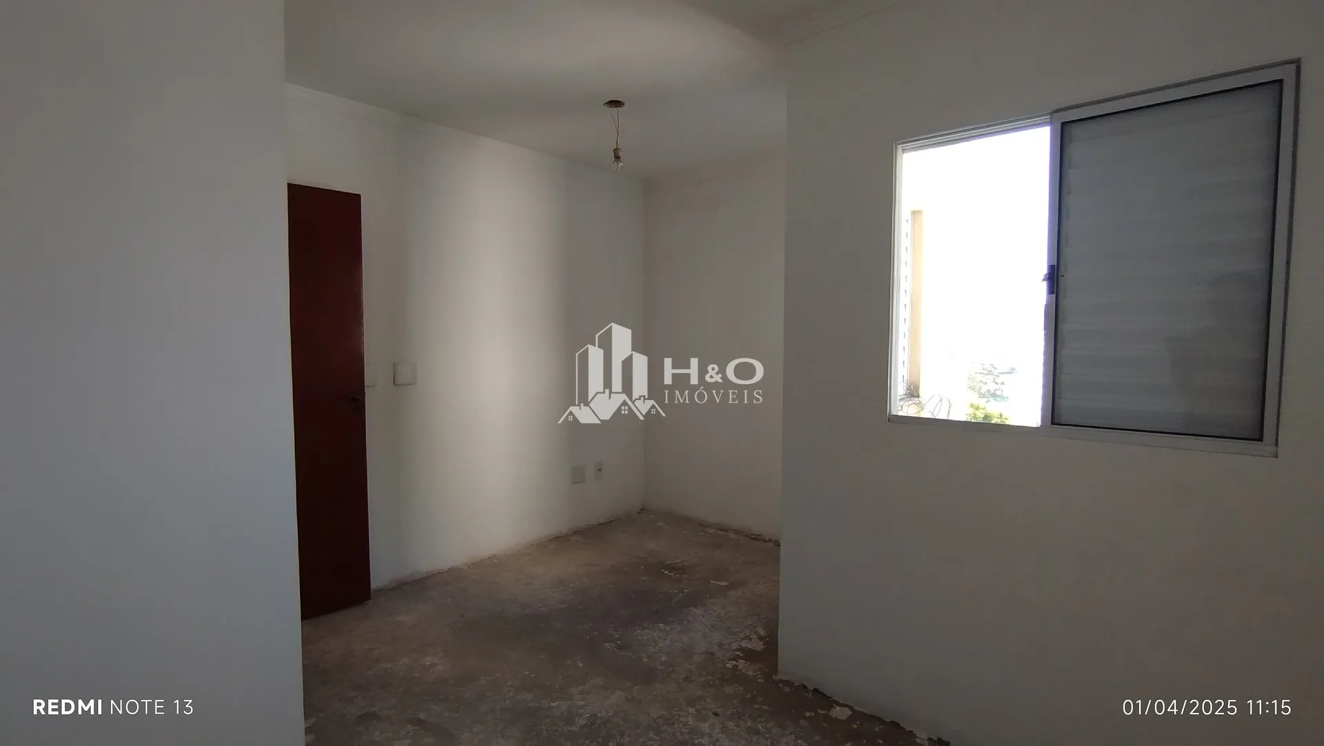Imagem Oportunidade, Sobrado para venda com 105 metros quadrados com 2 quartos em Vila Carmosina - São Paulo - SP