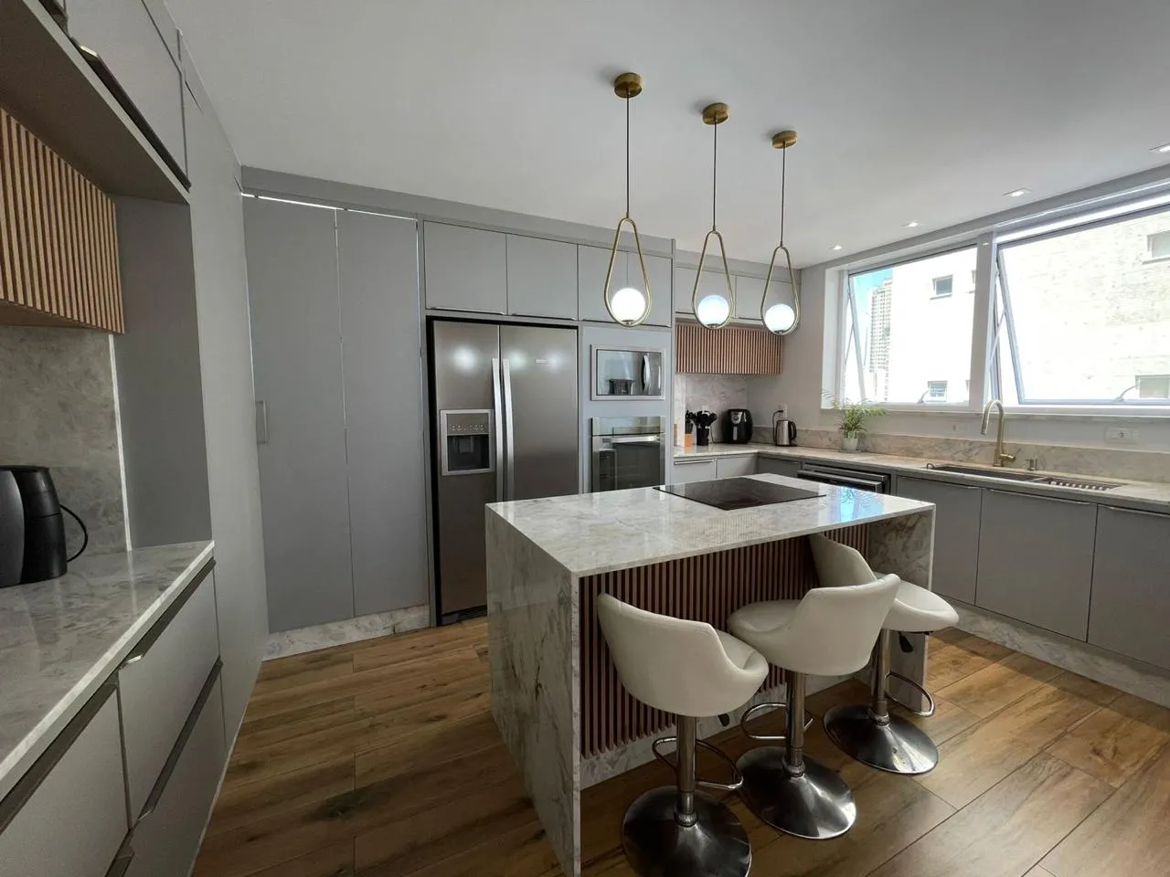 Imagem Apartamento à venda com 228m2 por R$ 3.490.000,00