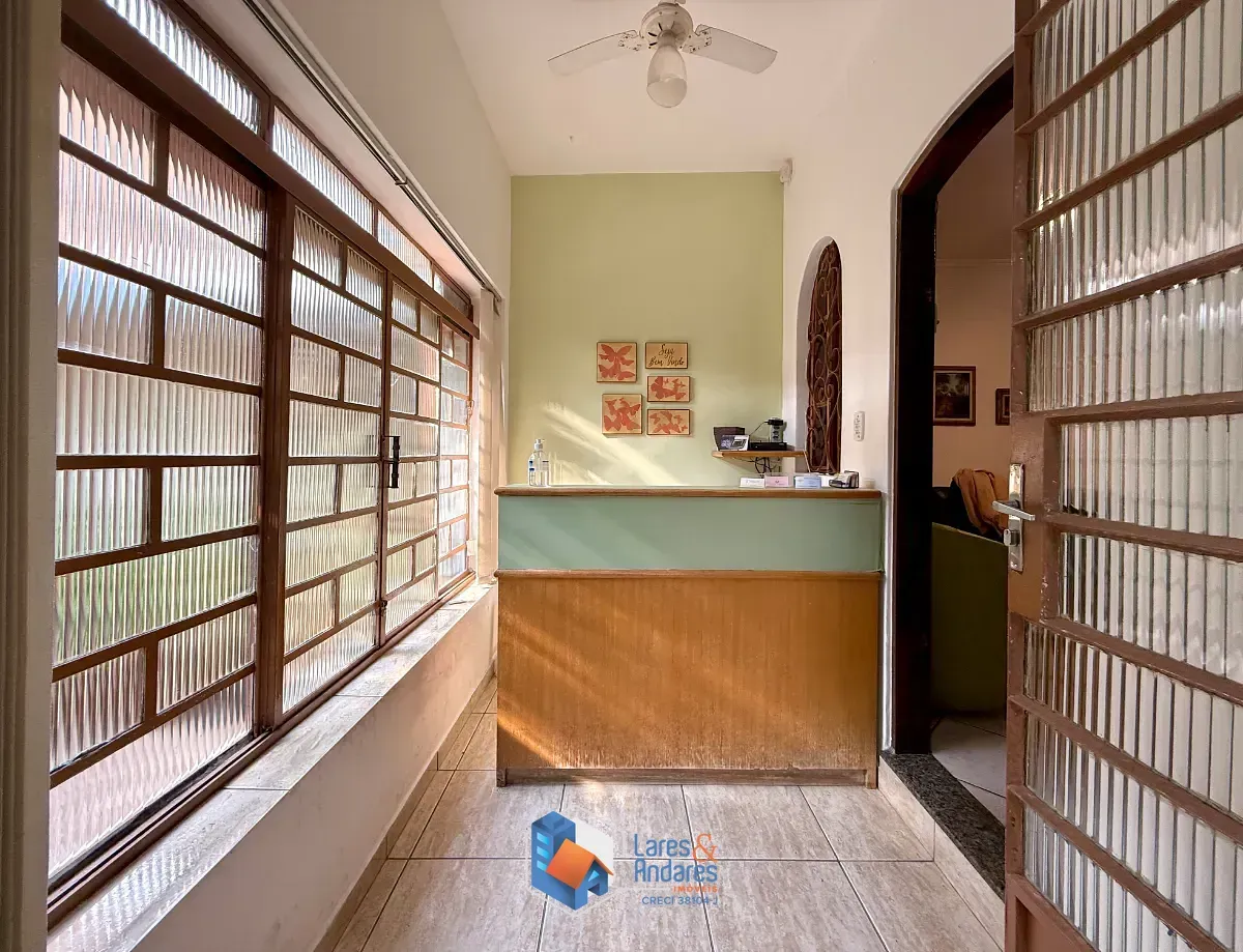 Imagem Casa para venda em Interlagos com 10 quartos, 187m²