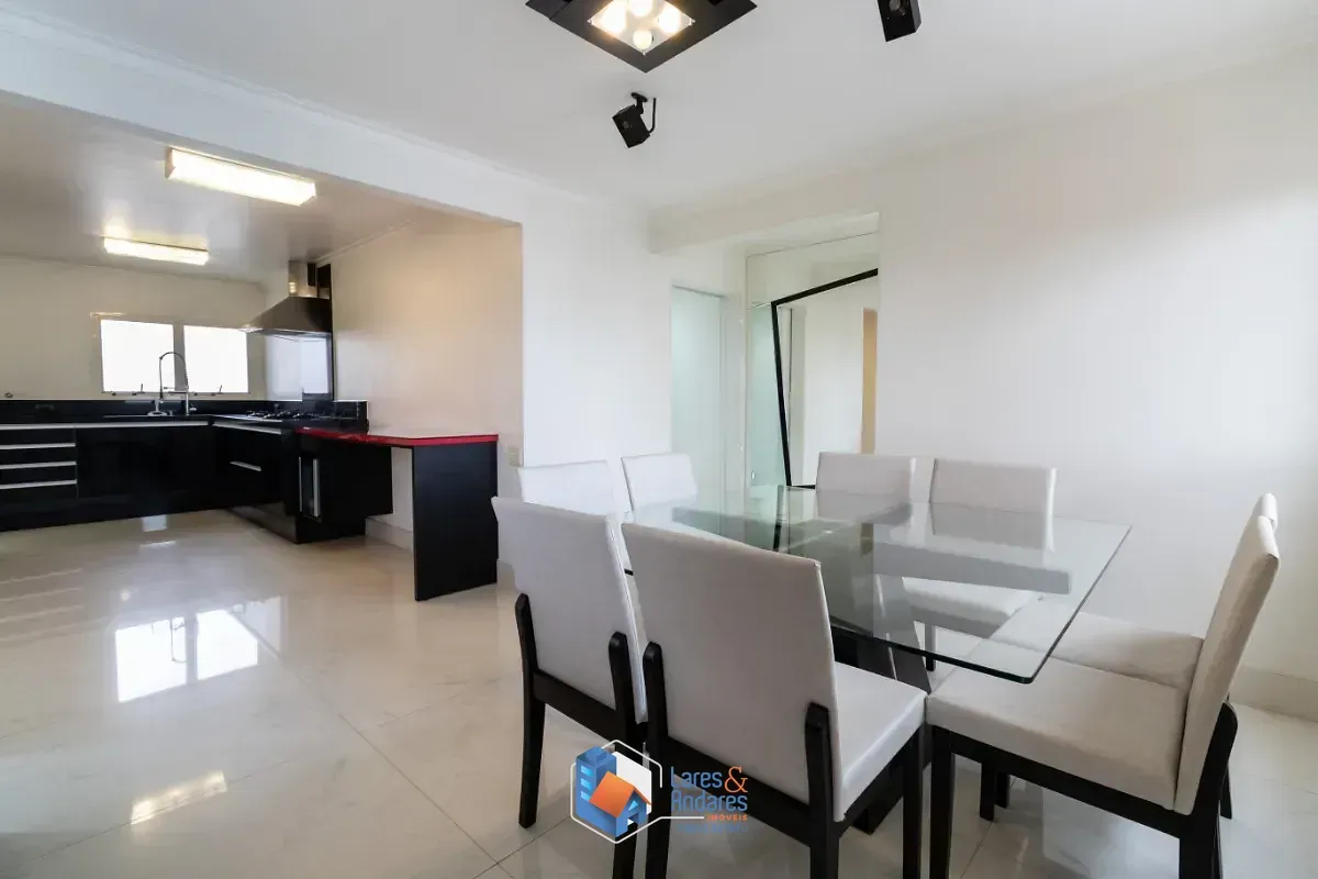 Imagem Apartamento para venda em Moema com 3 quartos, sendo 3 suítes, 150m²