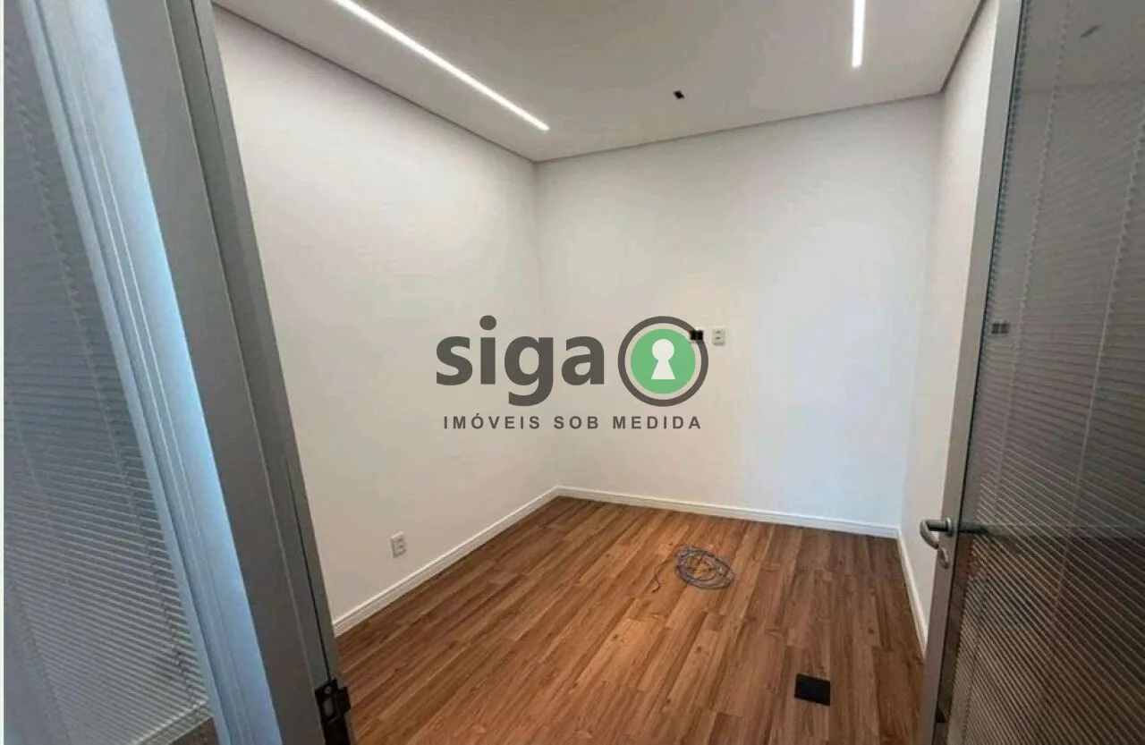 Imagem Sala comercial 144m2 para locação na Chucri Zaidan ,Pronta para uso.