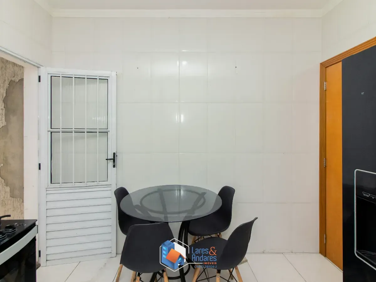 Imagem Sobrado para venda em Jardim Tremembé com 3 quartos, sendo 1 suíte, 98m²
