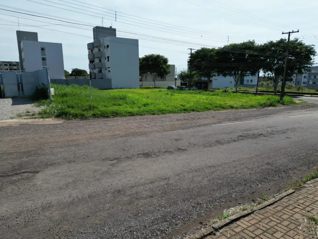 Imagem Terreno à venda em Cascavel, Fag - Rede de Esgoto e Rua Asfaltada