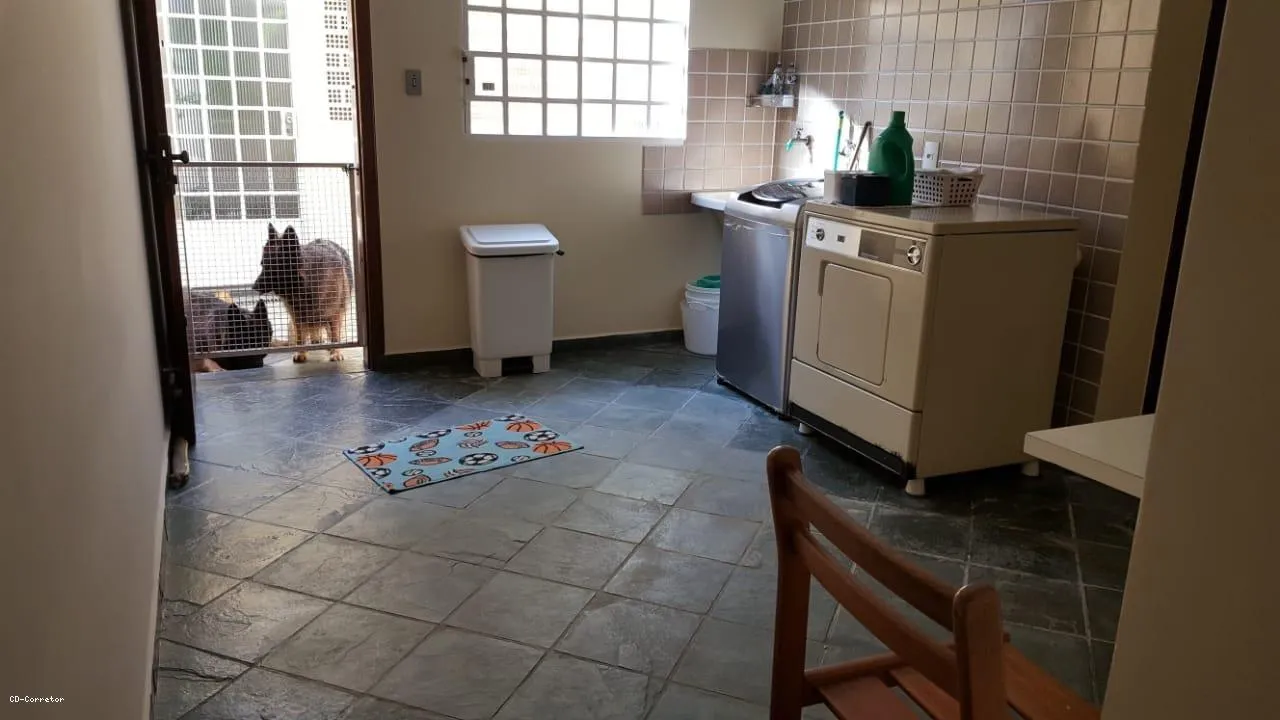 Imagem Sobrado para Venda em Santo André / SP no bairro Vila Alto de Santo André