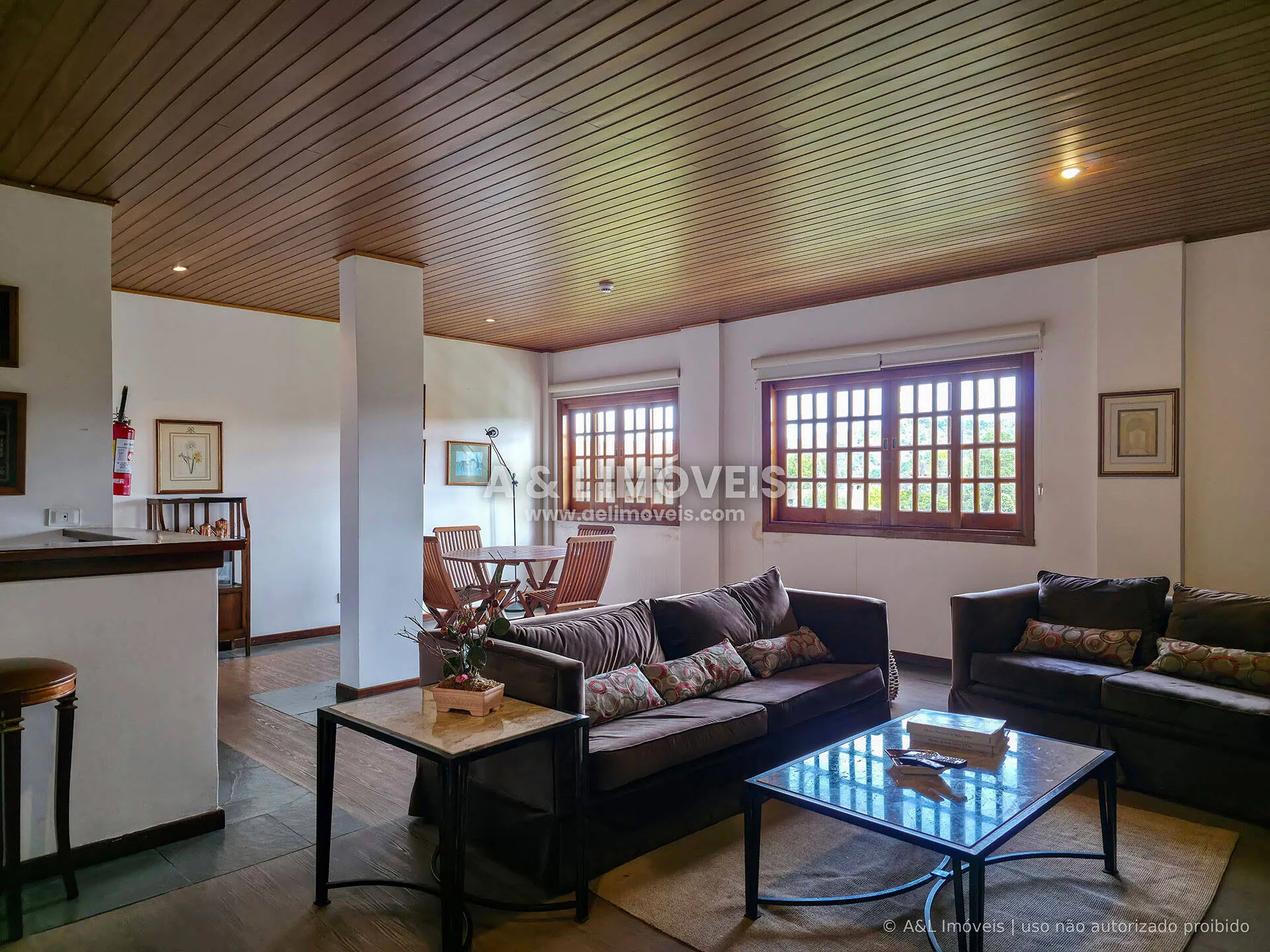 Imagem Flat Duplex Vila Everest | Campos do Jordão | 2 Suítes e Varandas
