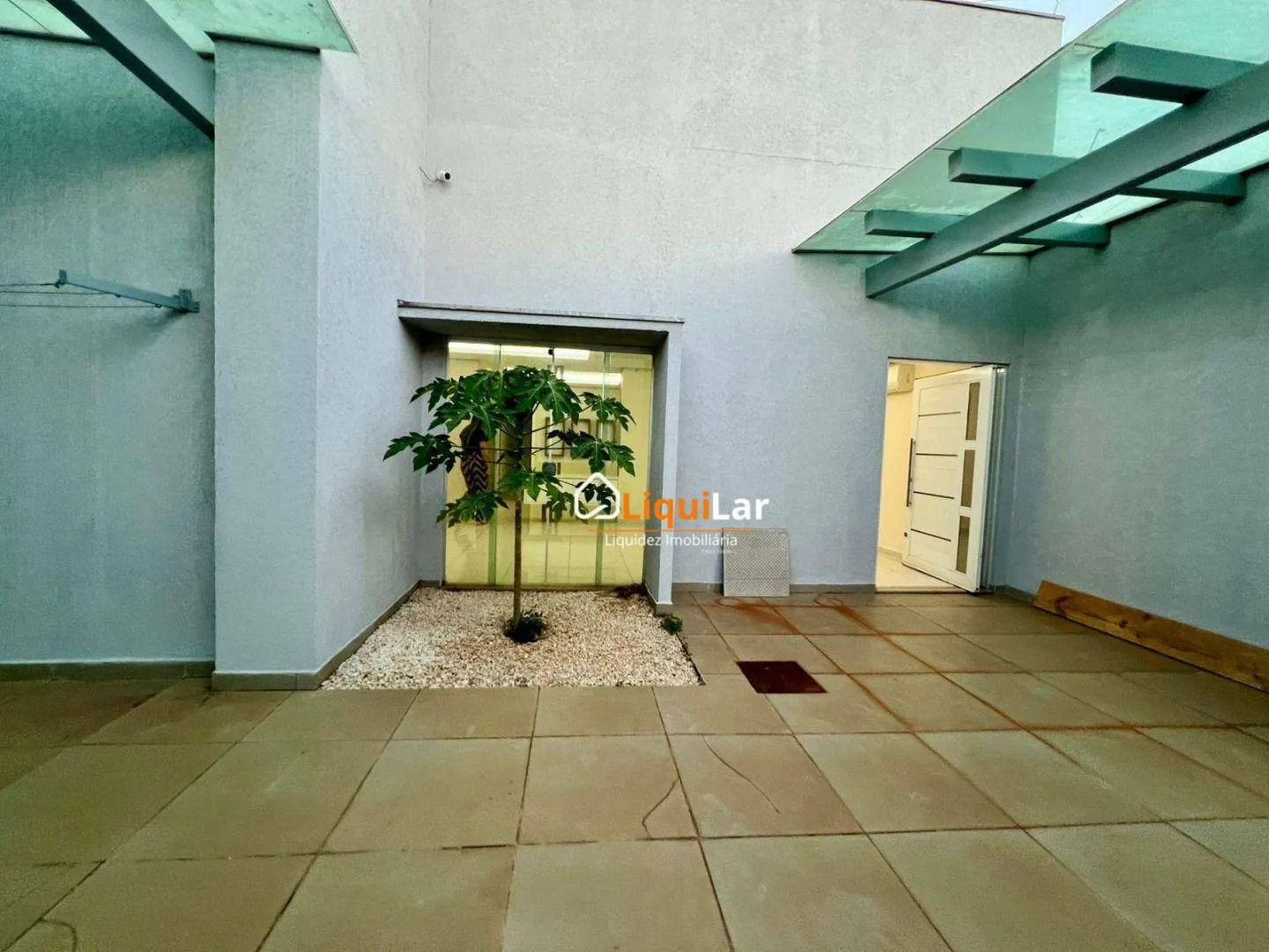 Imagem Casa à venda no bairro Coronel Antonino, uma oportunidade única (com piscina e varanda gourmet)