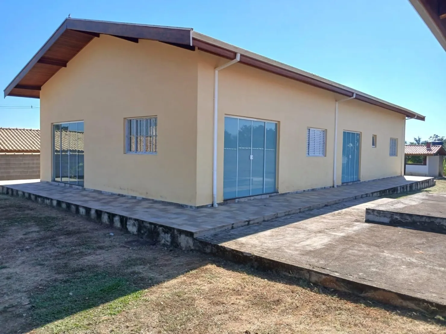 Imagem Chácara à venda e locação 3 Quartos, 3950M², Goiabal, Pindamonhangaba - SP