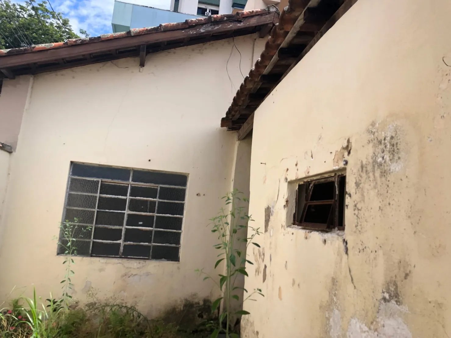 Imagem Comercial para Locação 2 Quartos, 2 Vagas, 120M², Centro, Pindamonhangaba - SP