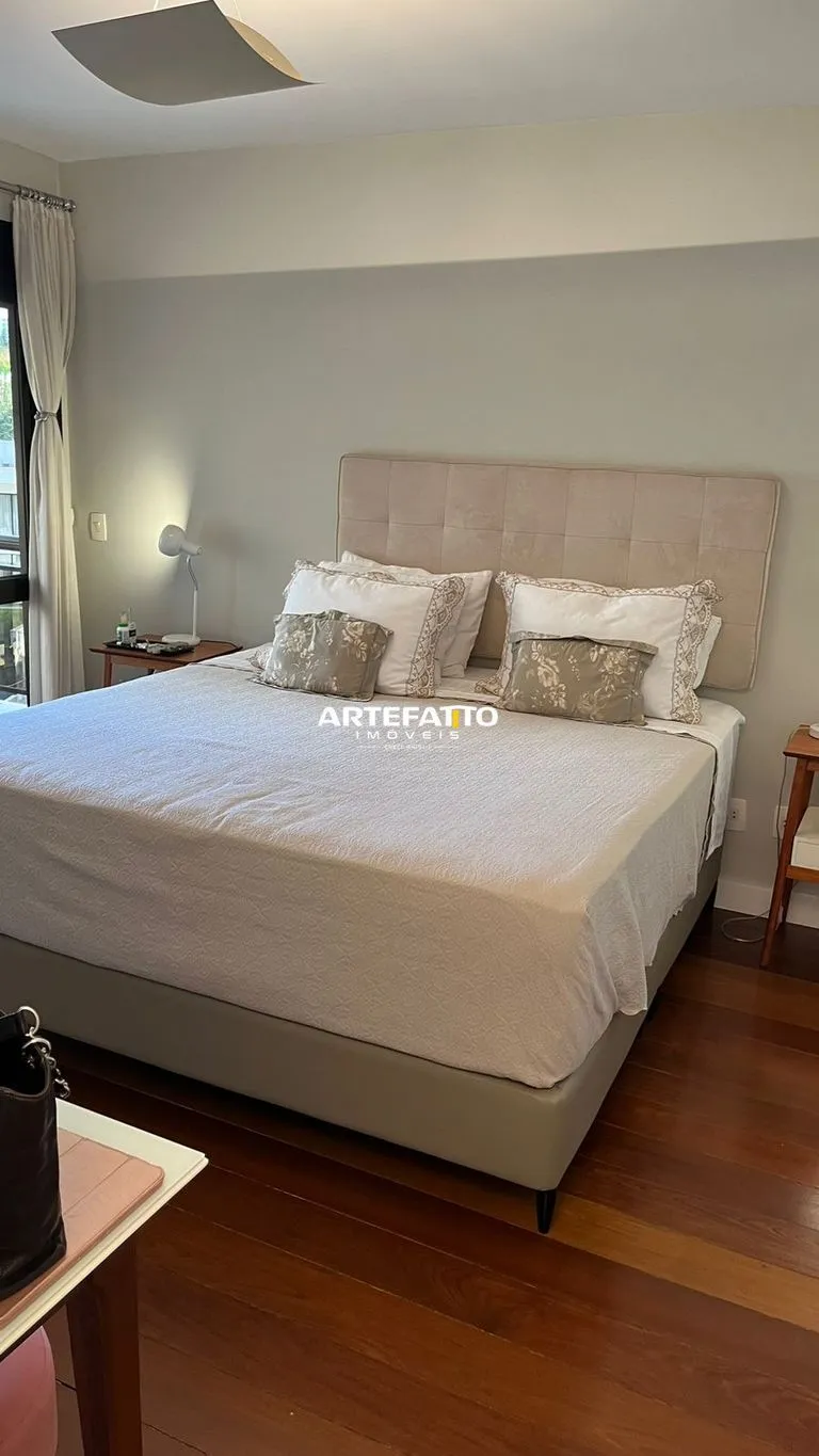 Imagem Apto 4 suítes , 4 vagas determinadas - 275m2