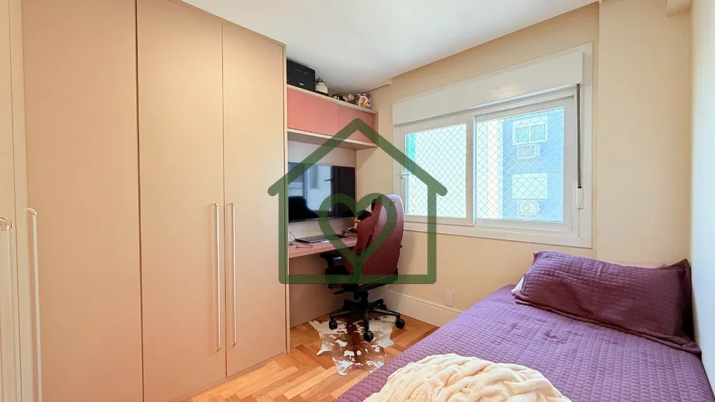 Imagem Lindo apartamento semimobiliado, todo reformado e decorado. O apartamento no GRAND PARK LINDOIA fica...