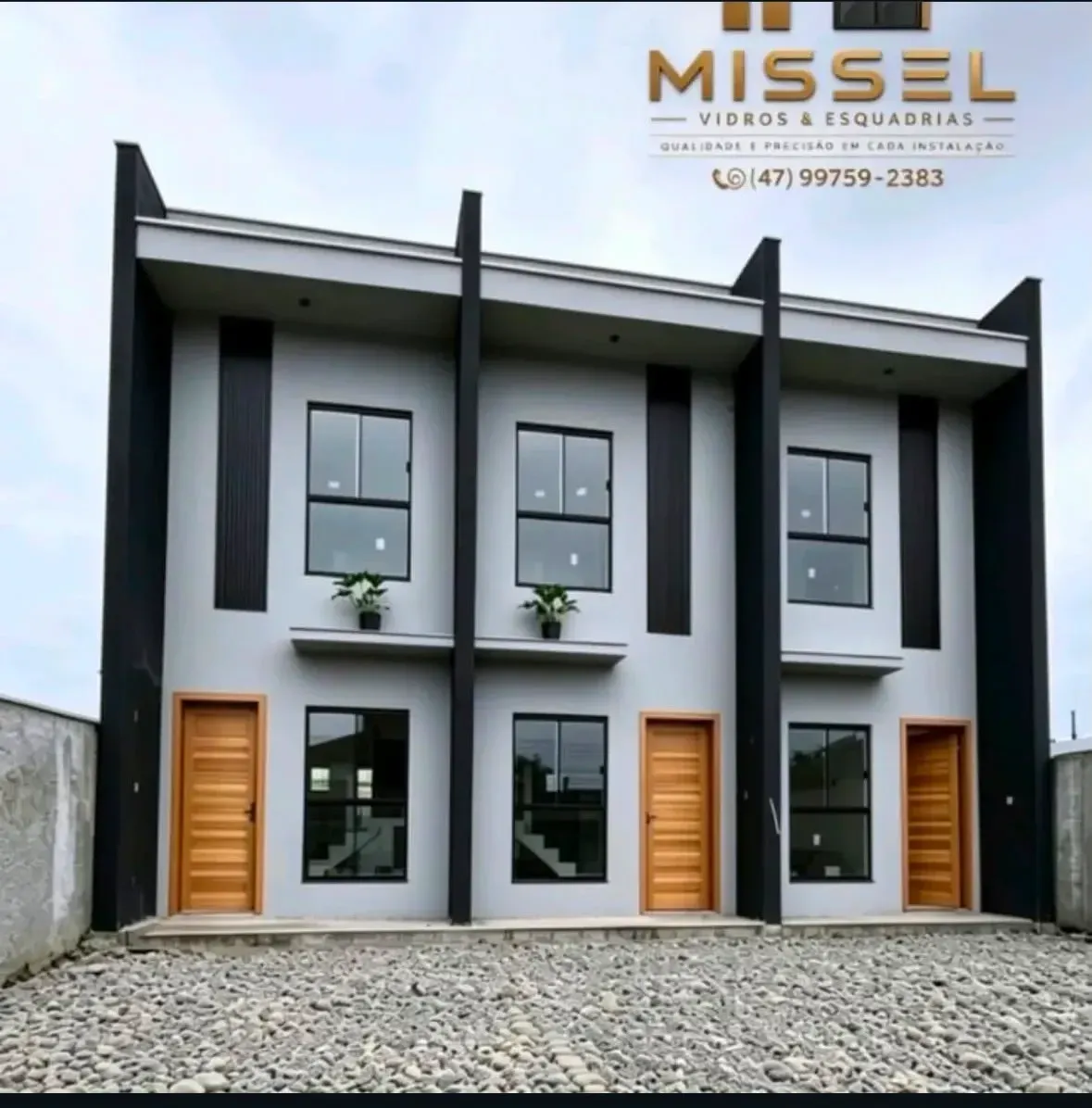 Foto do imóvel: Sobrado com 2 Quartos à Venda, 65 m² em Aventureiro - Joinville