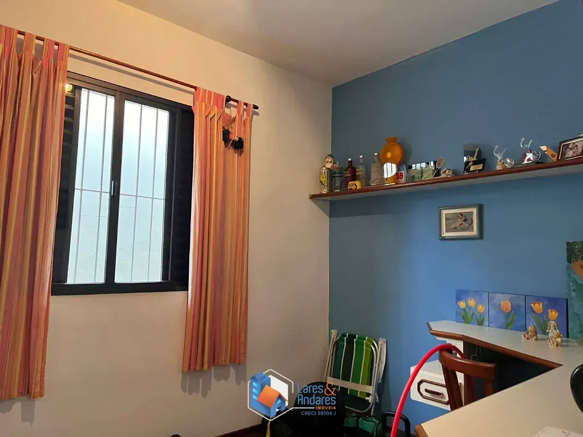 Imagem Sobrado para venda em Vila Clementino com 3 quartos, sendo 1 suíte, 178m²