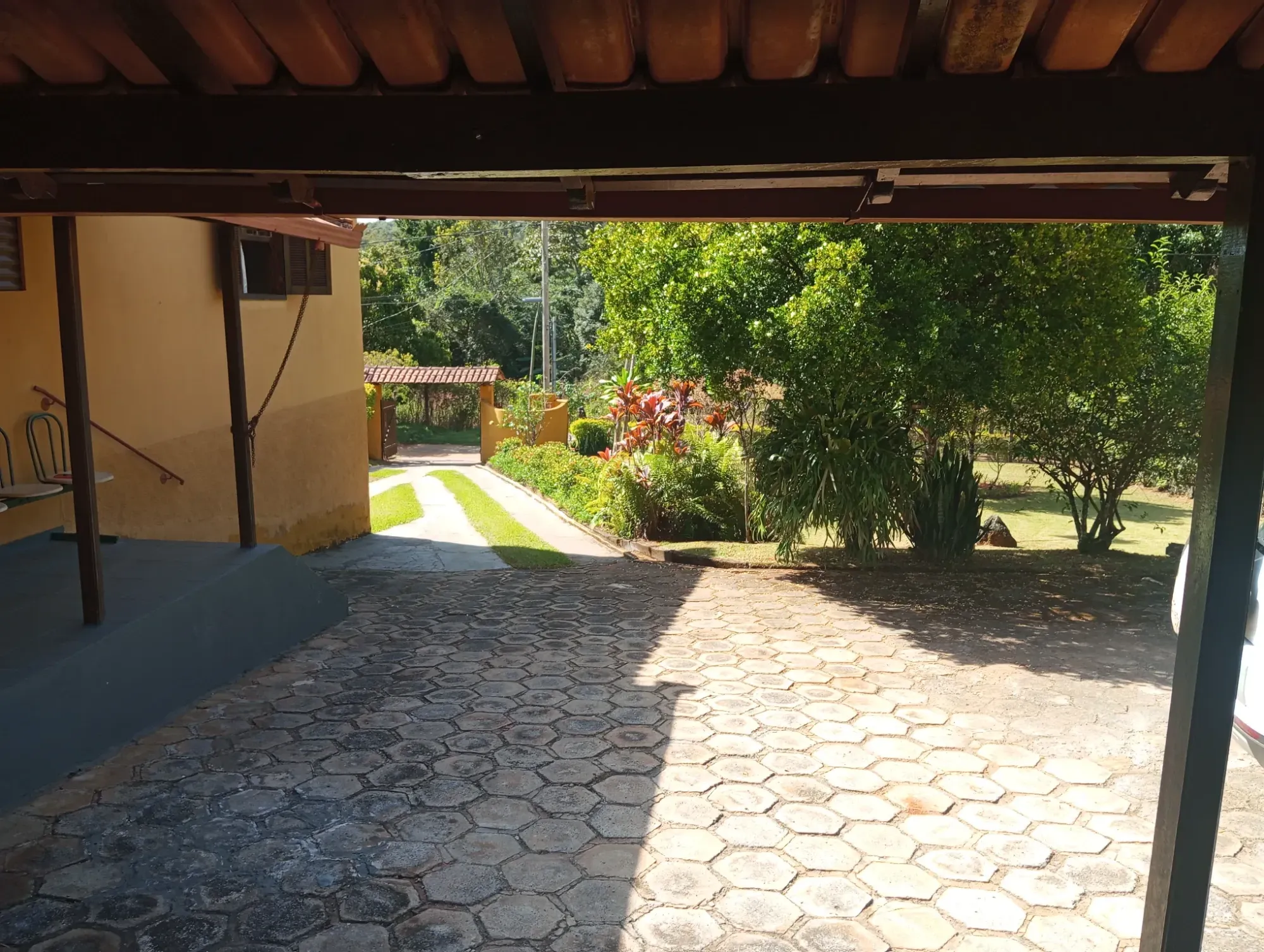 Imagem Chácara com 1 Quarto à Venda, 1040 metros em  - Igarapé / MG