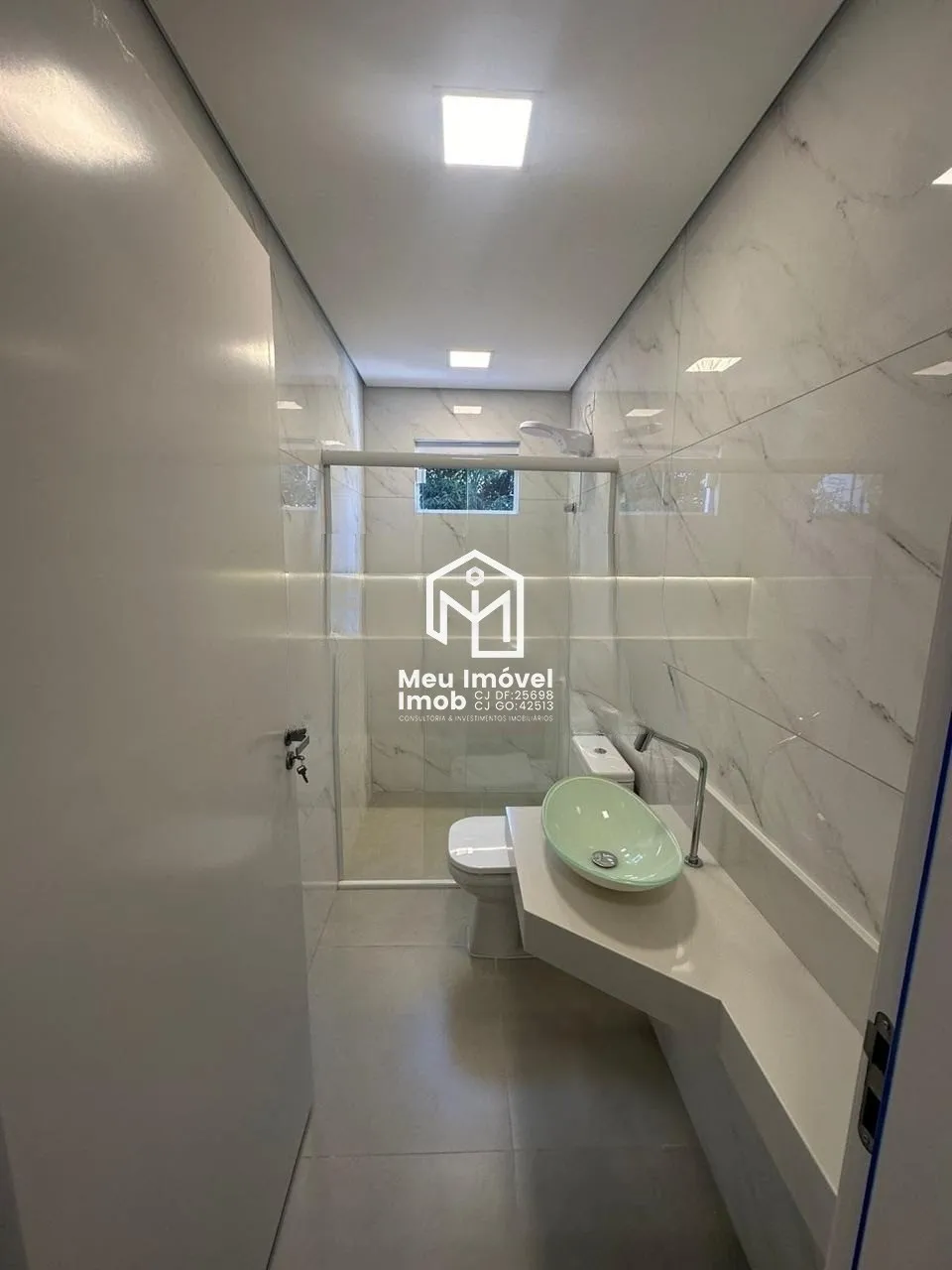 Imagem Casa Condomínio 4 quartos 3 suítes 4 Vagas 300M² Arniqueiras