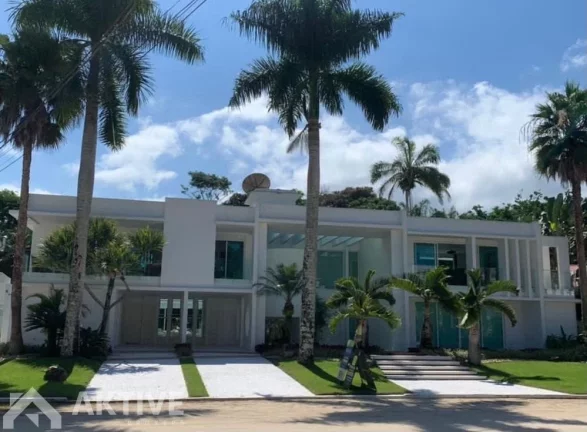 Imagem Casa de Condomínio em Riviera de São Lourenço - Bertioga, SP