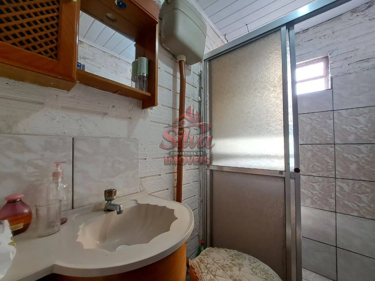 Imagem Terreno com 3 casas em Mariluz