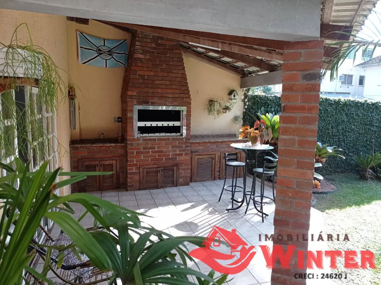 Imagem Casa com piscina no centro de Feliz