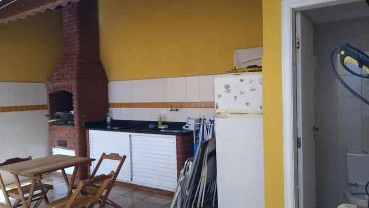 Imagem Casa com 3 Quartos à Venda, 210 m² em Tupi - Praia Grande