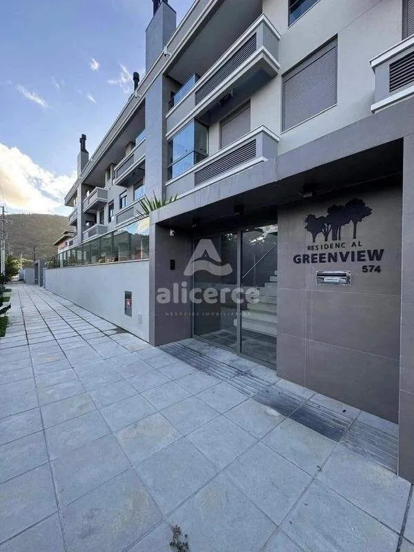 Imagem Apartamento DUPLEX 2 dormitórios com suíte, sacada com churrasqueira, próximo ao mar, em Ingleses - Florianópolis - SC