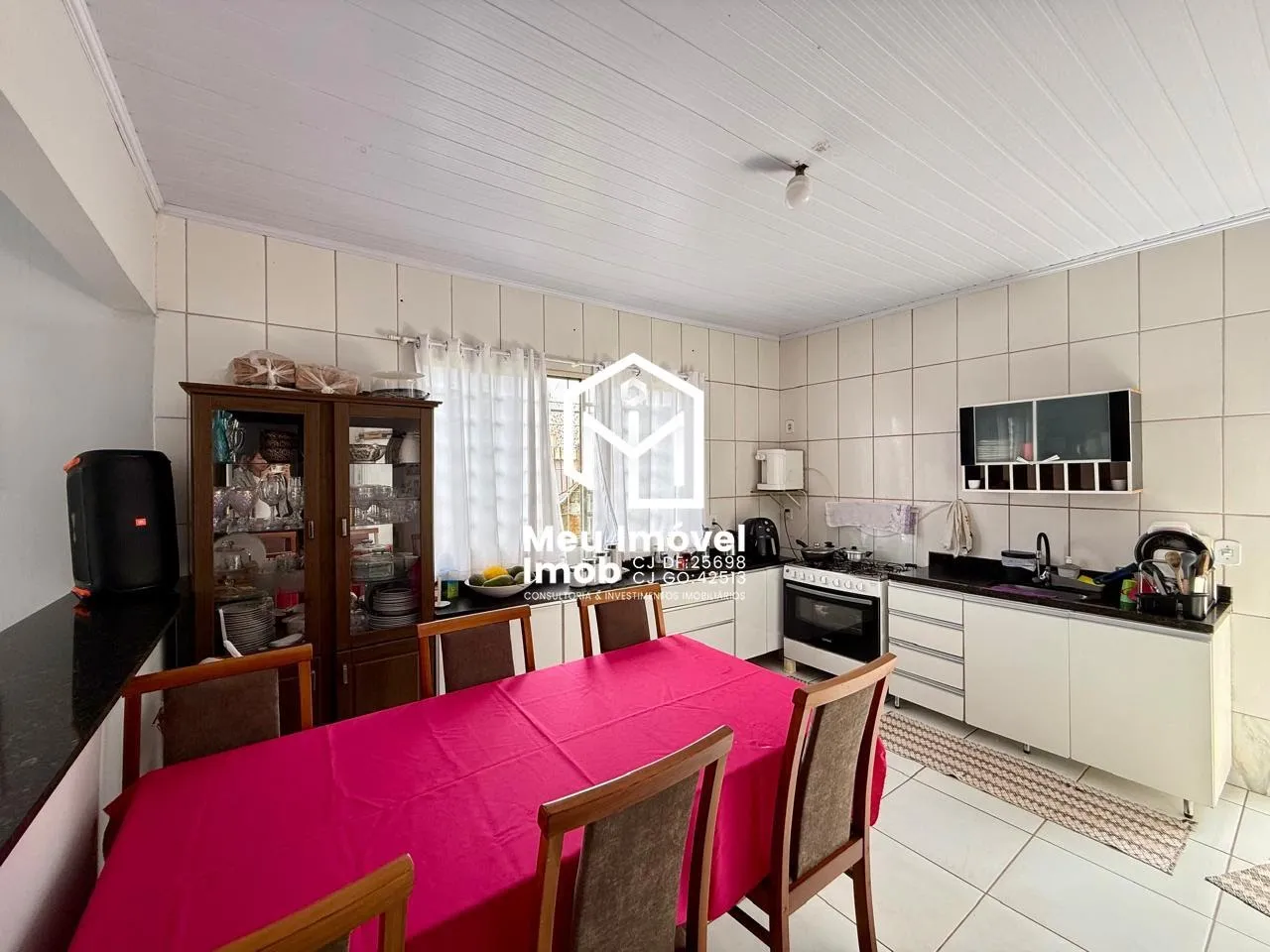 Imagem Casa 2 Quartos 1 Suíte 6 Vagas 95m² Arniqueiras/DF