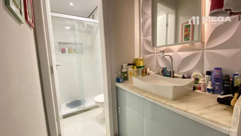 Imagem Apartamento com 2 dormitórios à venda, 78 m² por R$ 740.000,00 - Praia da Costa - Vila Velha/ES