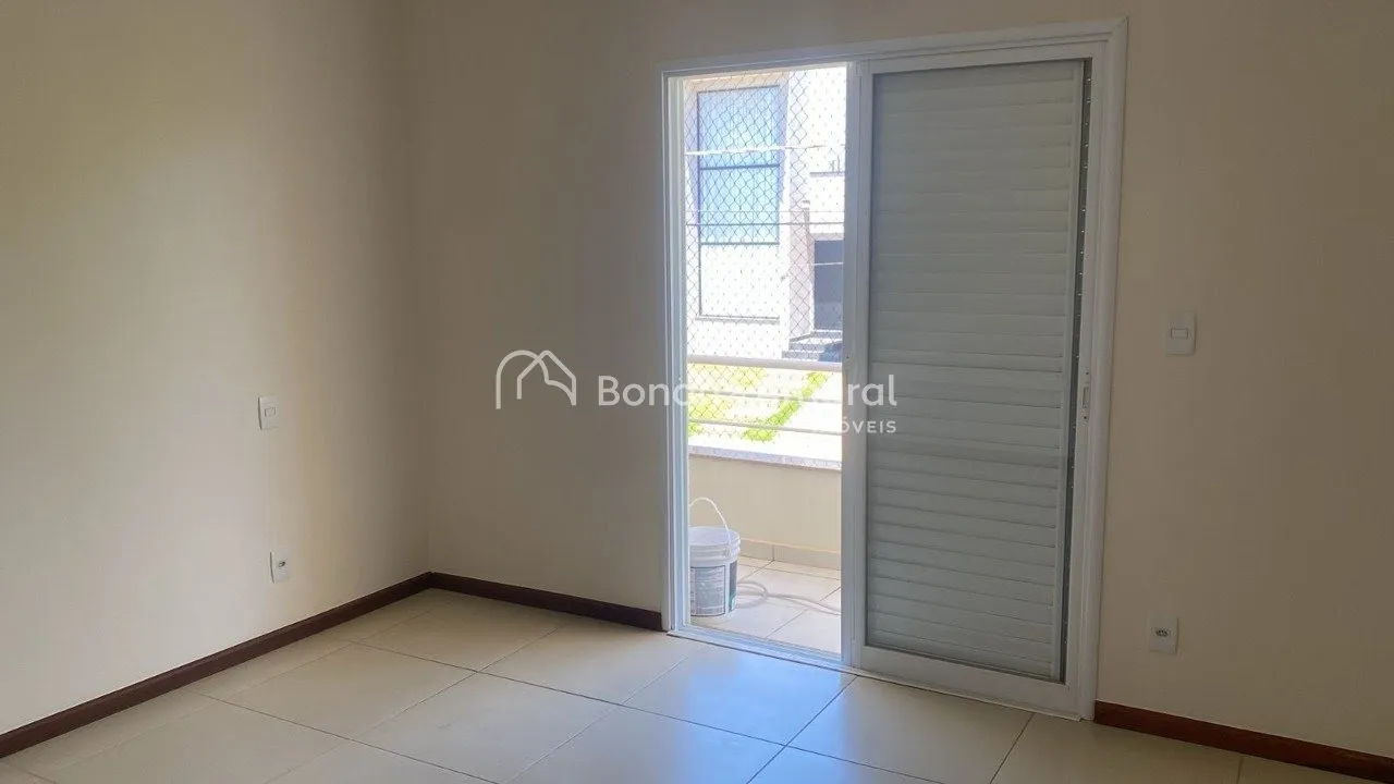 Imagem Casa no condomínio Portal do Jequitibá com 3 suítes para ALUGAR