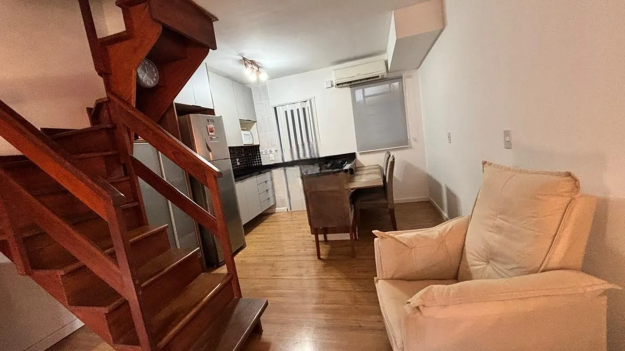 Imagem Casa em Condomínio com 3 quartos, 1 vaga e 100.08m² para vender só R$ 420.000