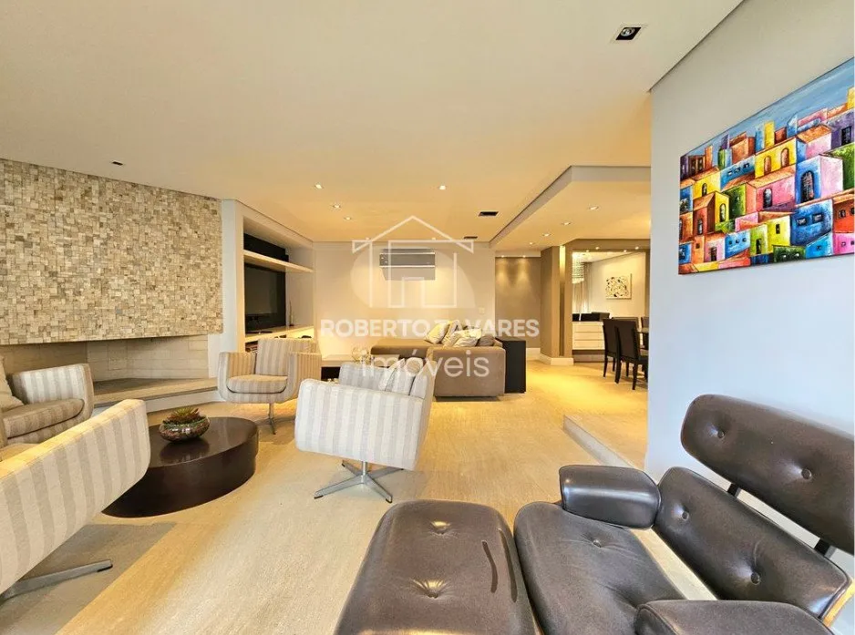 Imagem Apartamento de 2 quartos, 163m² no bairro Itaim Bibi, em São Paulo