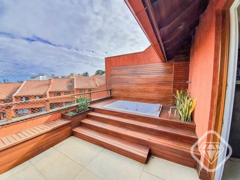 Imagem Casa em condomínio fechado à venda.

Ampla metragem, alto padrão construtivo e vista privilegiada...