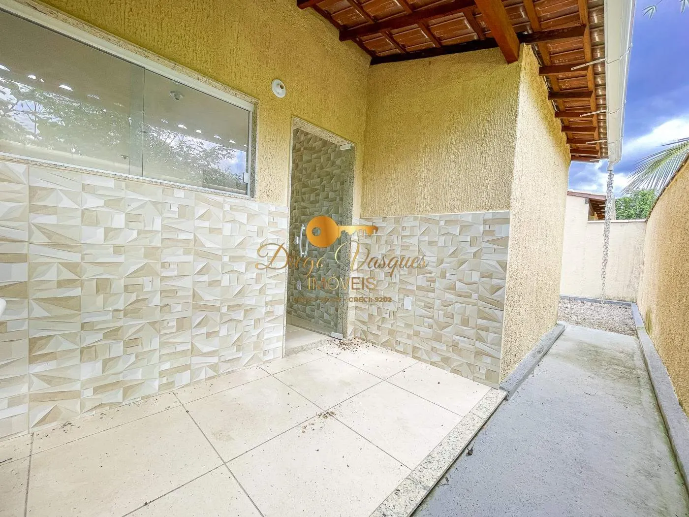 Imagem Casa em Condomínio para Venda em Guapimirim / RJ no bairro Cotia