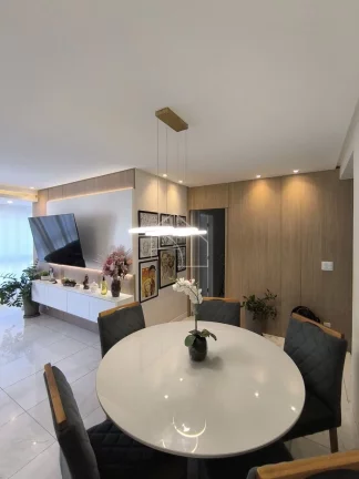 Imagem apartamento de 3 quartos sendo 1 suíte em Jardim Camburi na primeira quadra do mar