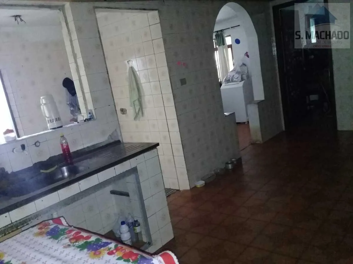 Imagem Sobrado para Venda em Santo André / SP no bairro Vila Guarará
