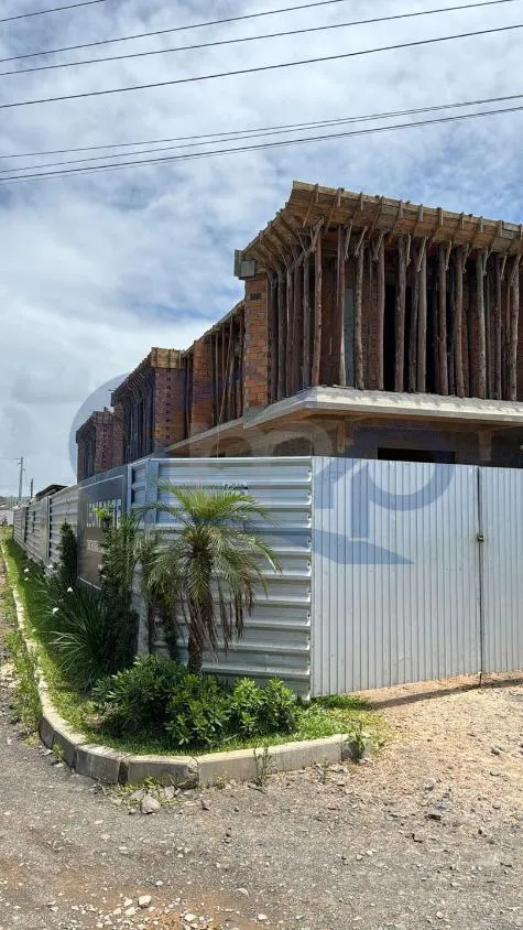 Imagem Sobrado á venda com 2 suítes no Igra Sul em Torres/RS