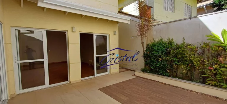 Imagem Casa com 4 dormitórios à venda, 208 m² por R$ 1.389.000,00 - Granja Viana - Cotia/SP