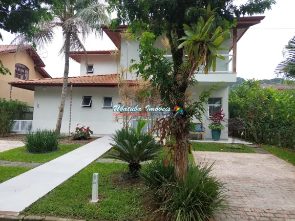 Imagem Excelente casa em condomínio fechado com 04 dormitórios