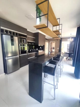 Imagem Casa em Condominio 4 Dormitórios - Bairro Dubai