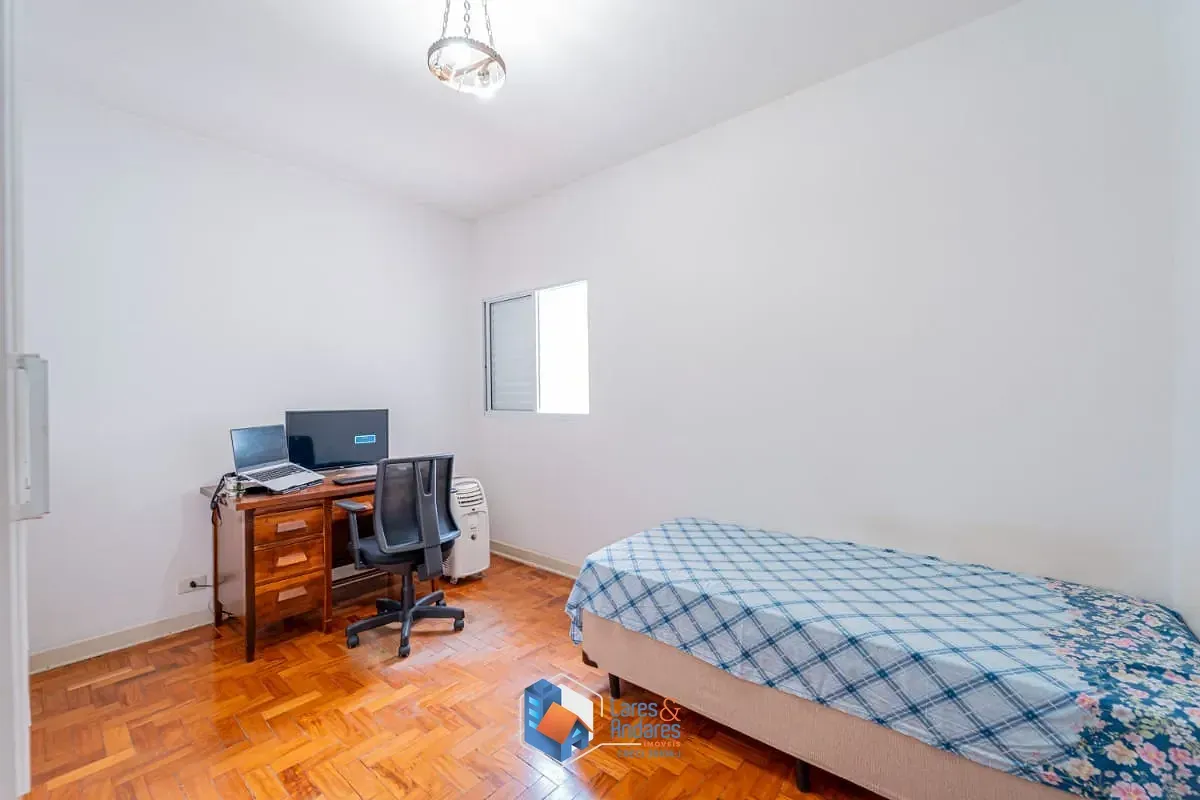 Imagem Casa para venda em Planalto Paulista com 3 quartos, sendo 1 suíte, 180m²