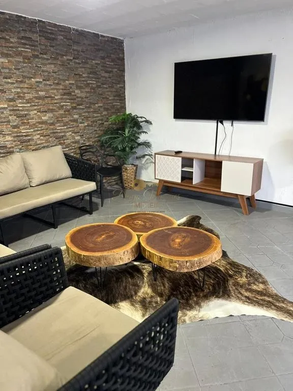 Imagem Casa em Condomínio para Venda em Guapimirim / RJ no bairro Limoeiro