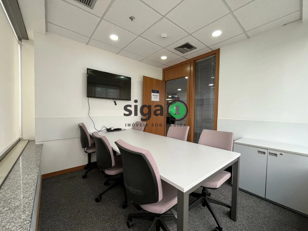 Imagem CONJUNTO COMERCILA COM 551 M² MOBILIADO PARA LOCAÇÃO NO BROOKLIN