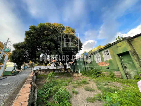 Imagem Casa Ampla à Venda em Olinda com Terreno de 1.500m²