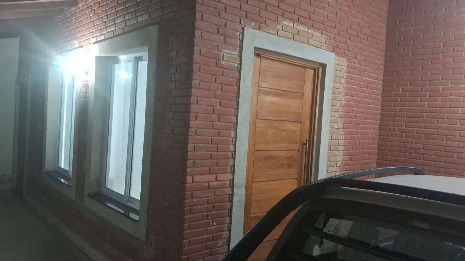 Imagem Casa à venda 3 Quartos, 1 Suite, 3 Vagas, 300M², Santana, Pindamonhangaba - SP