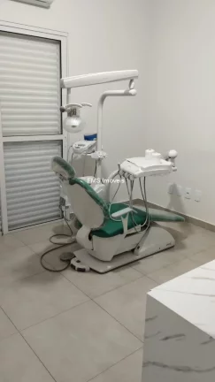 Imagem Oportunidade Única: Ponto Comercial à Venda em Ouro Fino-MG, 5 Salas, 2 Banheiros.