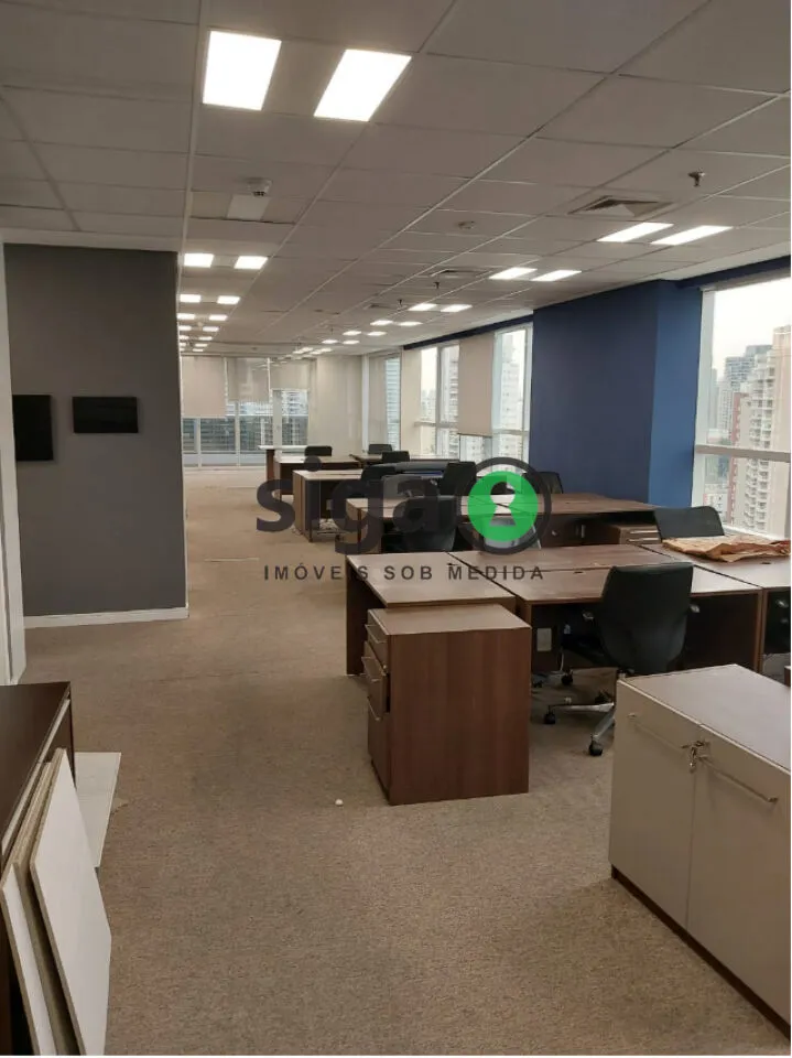 Imagem CONJUNTO COMERCIAL 303M² PARA VENDA E LOCAÇÃO MOBILIADO AV ROQUE PETRONI BROOKLIN