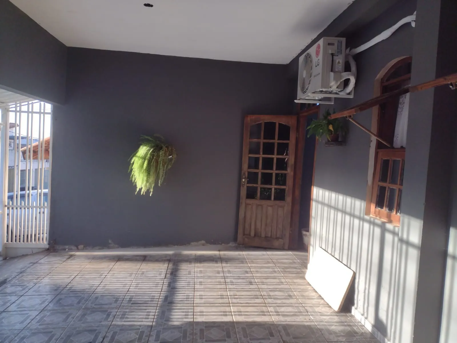 Imagem Casa a Venda com 3 dormitórios no Jardim São Guilherme