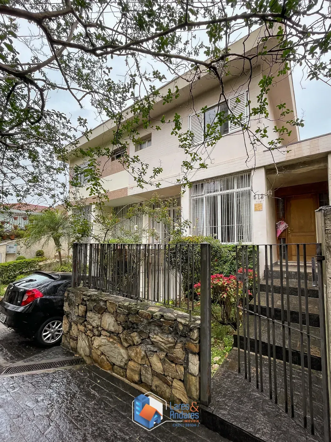 Imagem Sobrado para venda em Vila Madalena com 5 quartos, sendo 2 suítes, 256m²