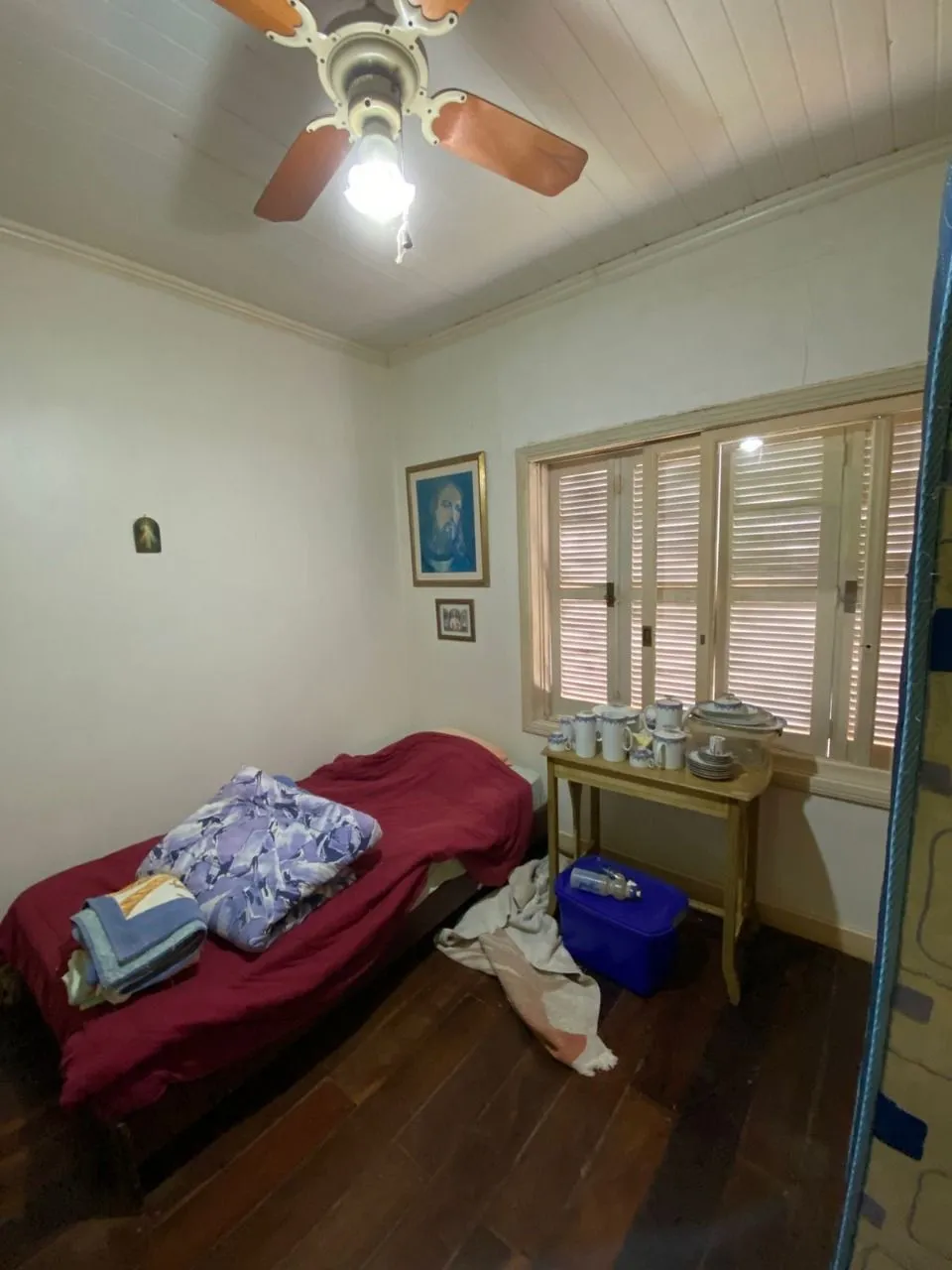 Imagem Casa no bairro Hípica - 3 dormitórios
