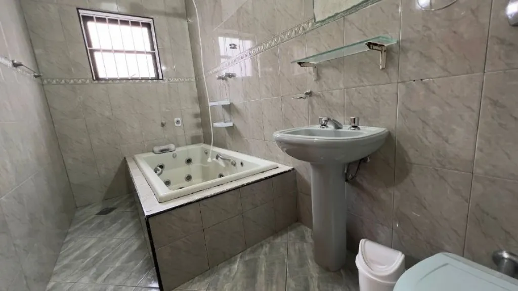 Imagem CASA COM 171,00 m² - CAIÇARA - PRAIA GRANDE SP
