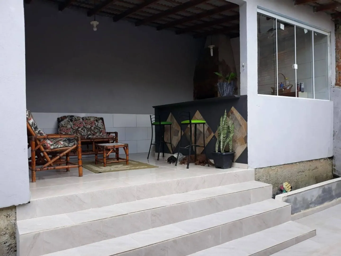 Imagem Casa Residencial com 2 Quartos + edícula com churrasqueira, à Venda em Palhoça (São Sebastião) - Financia e Permuta
